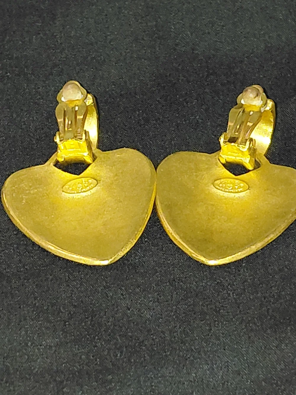 VTG Chanel Brushed Gold Heart CC Logo Clip On Drop Dangle Earrings. VGVC!